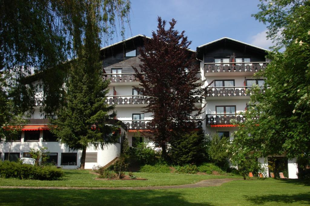 Hotel Rhonhof Oberleichtersbach Exteriör bild